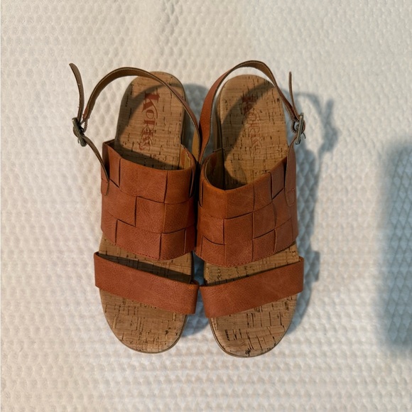 Korks Wedge Sandals - Picture 1 of 9